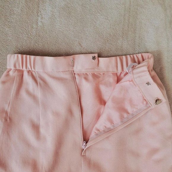 Reonoble 1975 (Japanese brand) elegant faux pleated pastel pencil skirt🍨 - Picture 3 of 4